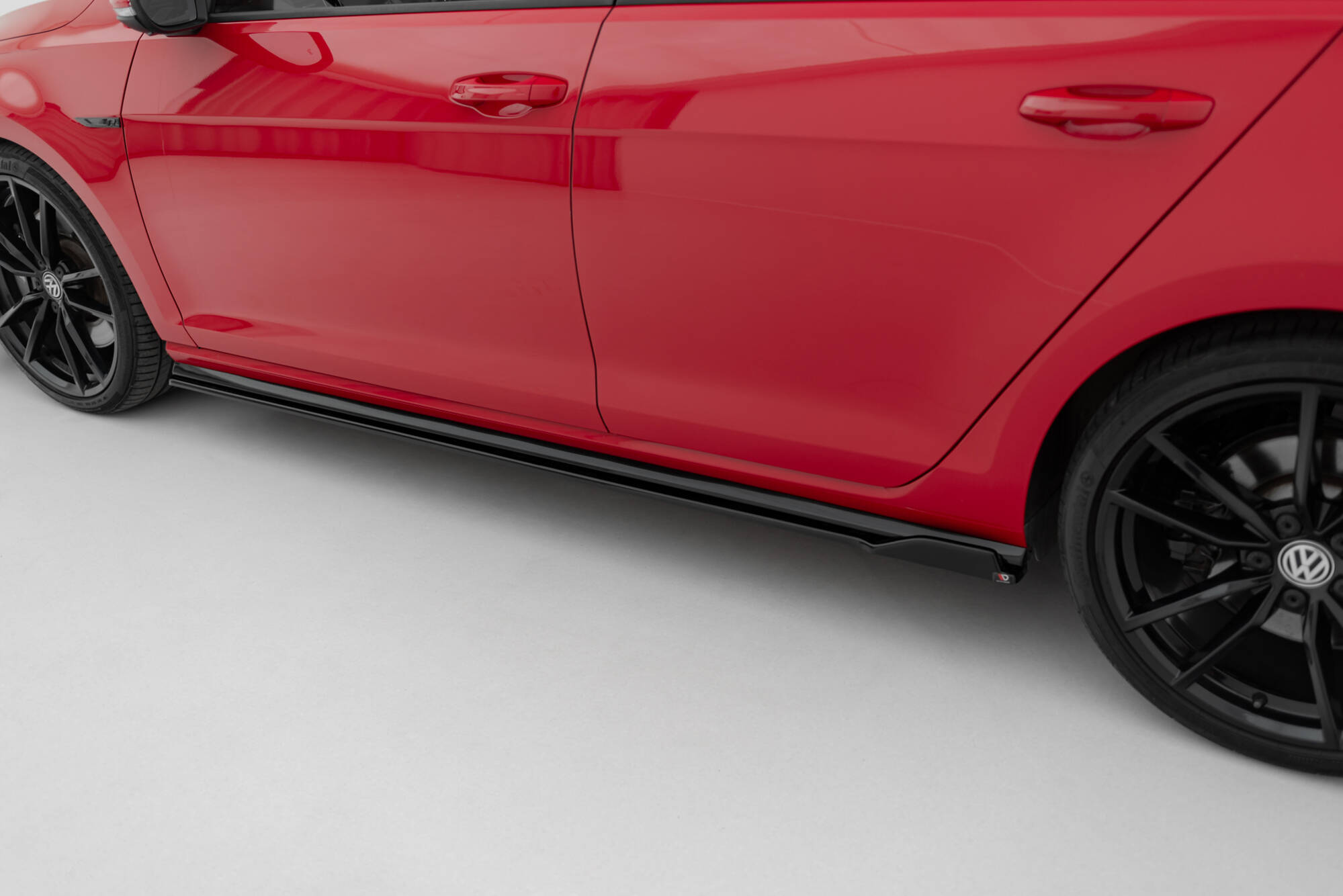 Set of Splitters V.1 Volkswagen Golf R Hatchback Mk7 Facelift - Image 6