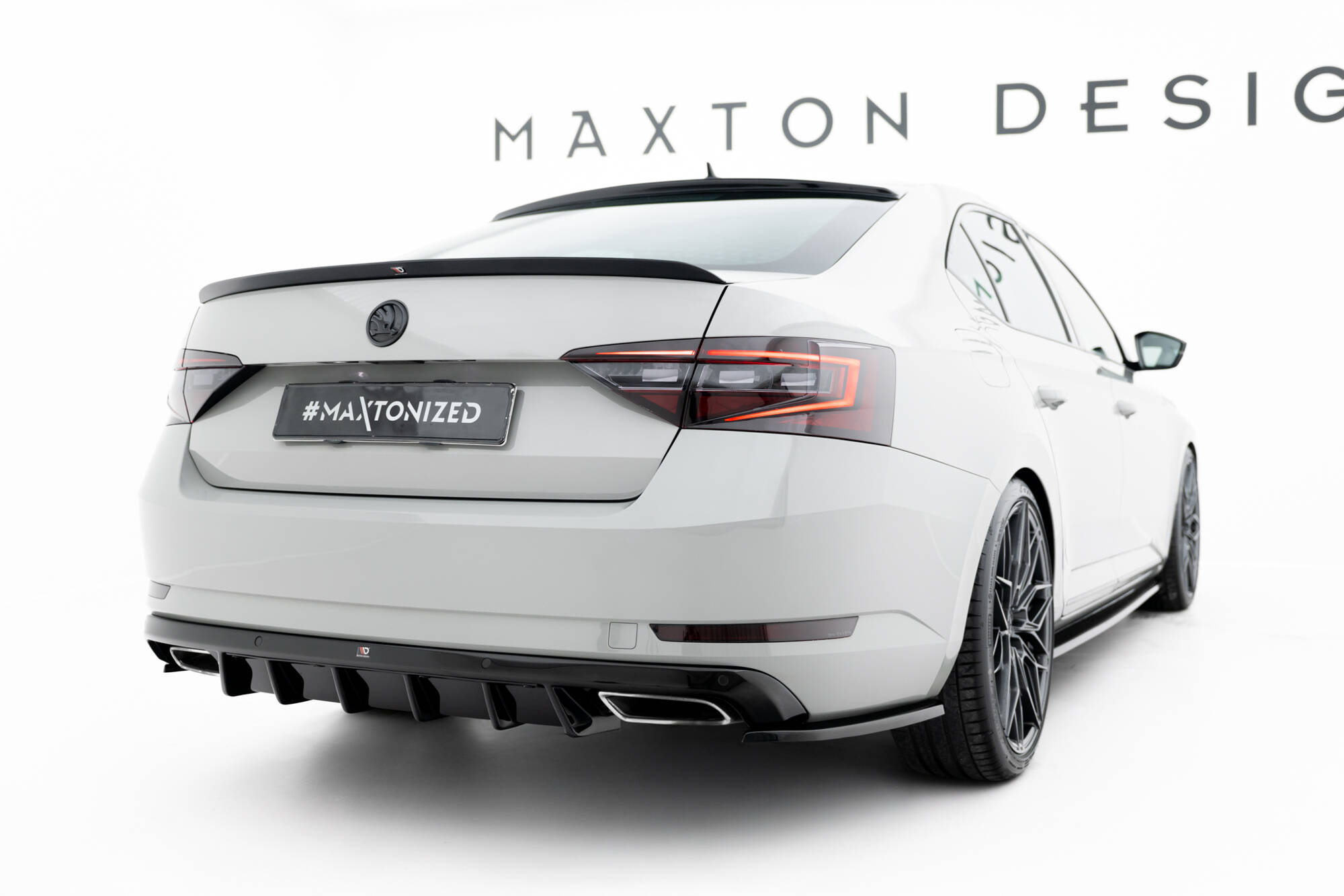 Set of Splitters V.2 Skoda Superb Liftback Mk3 - Image 9