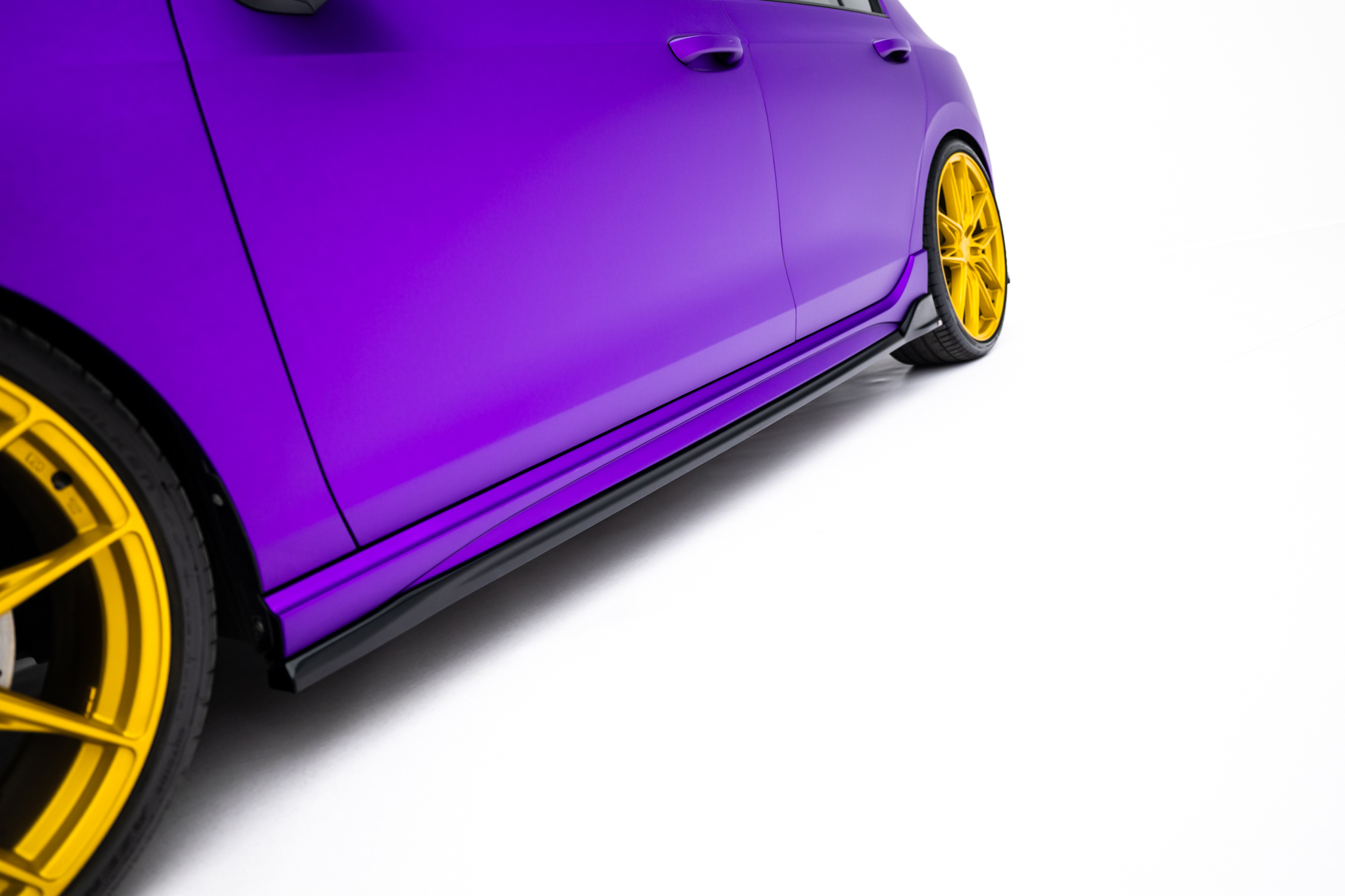 Set of Splitters V.6 Volkswagen Golf R Hatchback Mk8 Facelift - Image 13