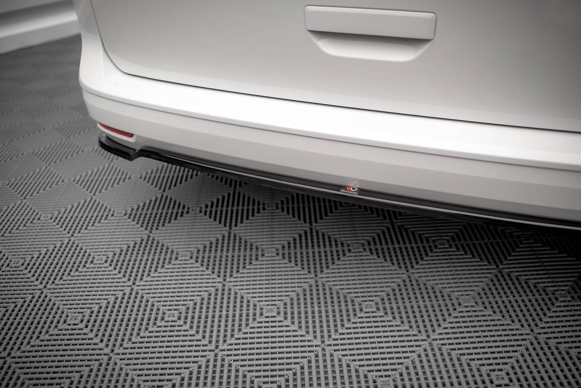 Set of Splitters Volkswagen Caddy Mk5 - Image 10
