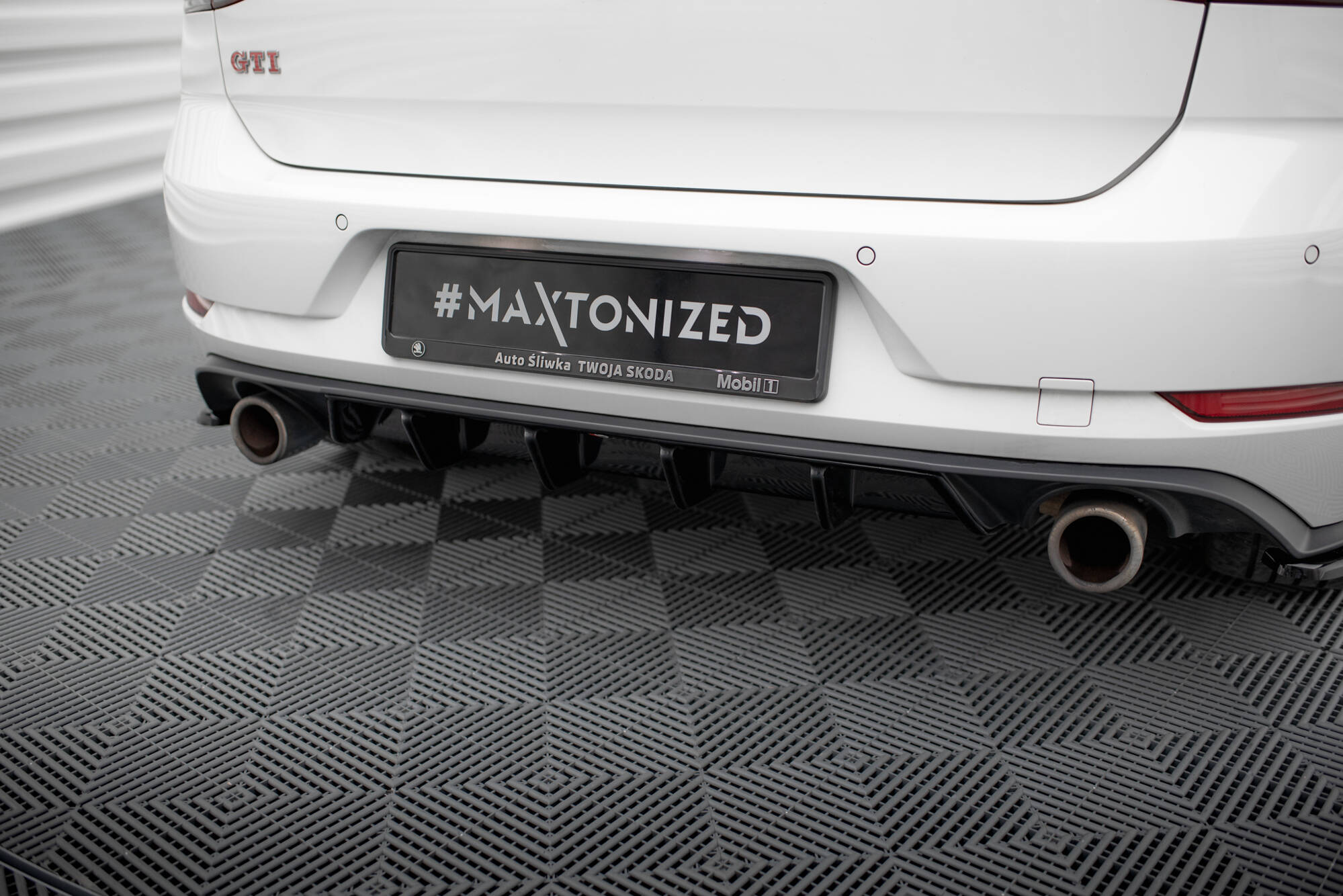 Set of Splitters Volkswagen Golf GTI Mk7 Facelift - Image 8