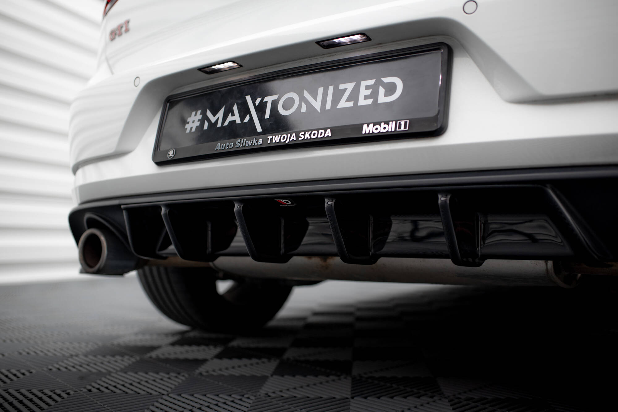 Set of Splitters Volkswagen Golf GTI Mk7 Facelift - Image 9