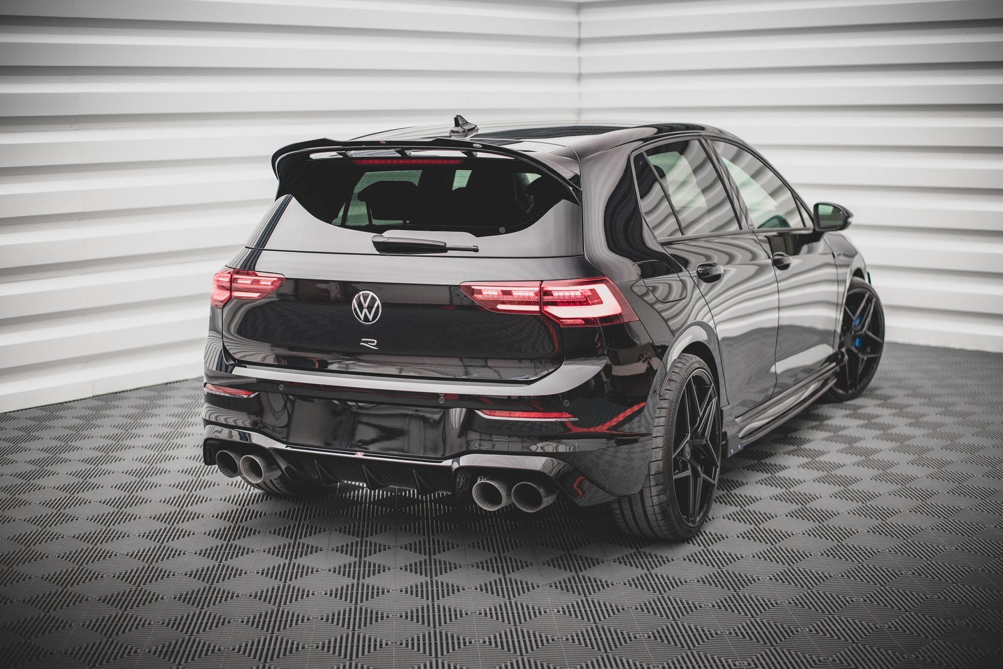Set of Splitters Volkswagen Golf R Mk8 - Image 7