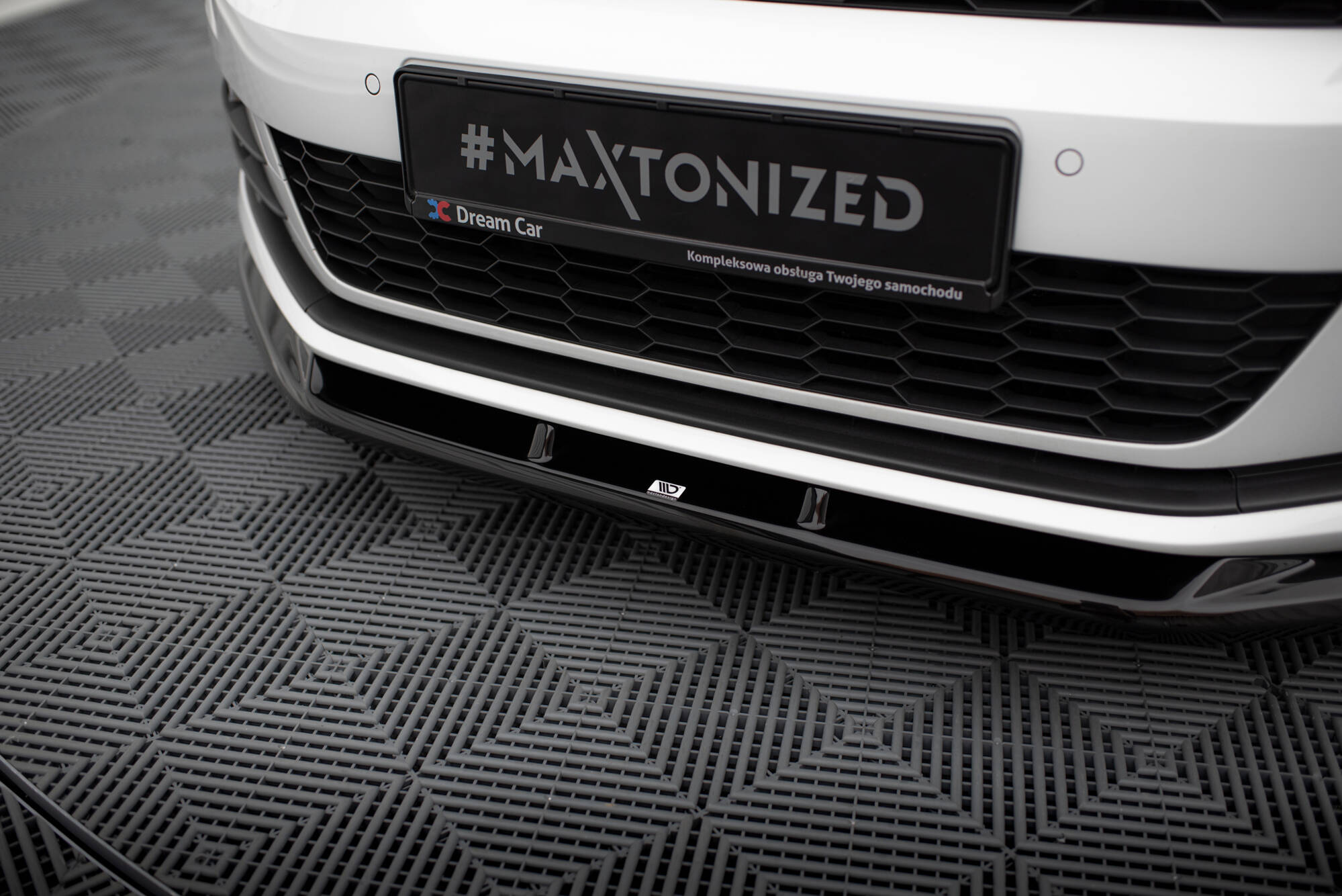 Set of Splitters Volkswagen Scirocco Mk3 Facelift - Image 3