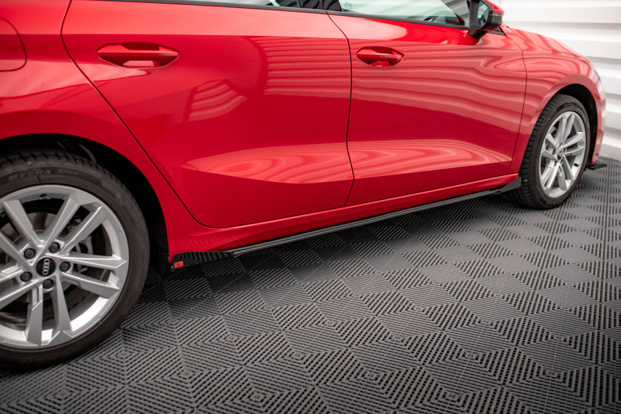 Side Flaps Audi A3 8Y - Image 2