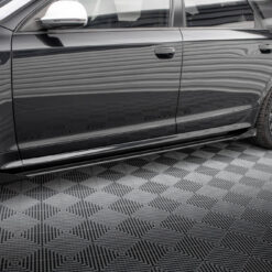 Alternative view of Side Flaps Audi RS6 Avant C6