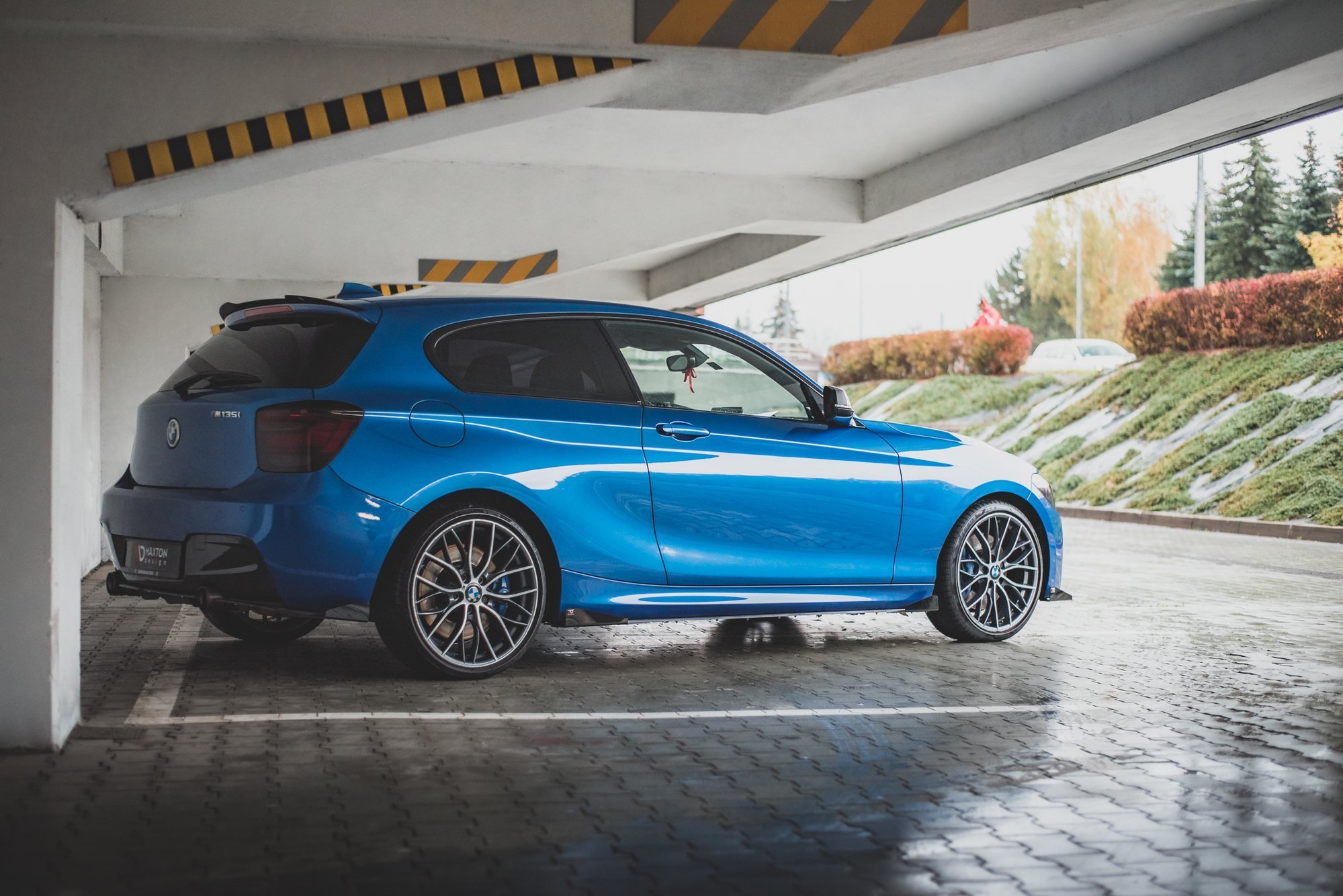 Side Flaps BMW 1 F21 M135i / M140i / M-Pack - Image 2