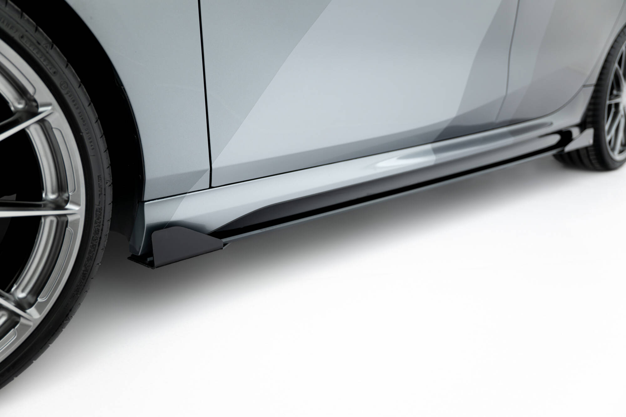 Side Flaps BMW M135i F70 - Image 3