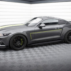 Alternative view of Side Flaps Ford Mustang GT Mk6