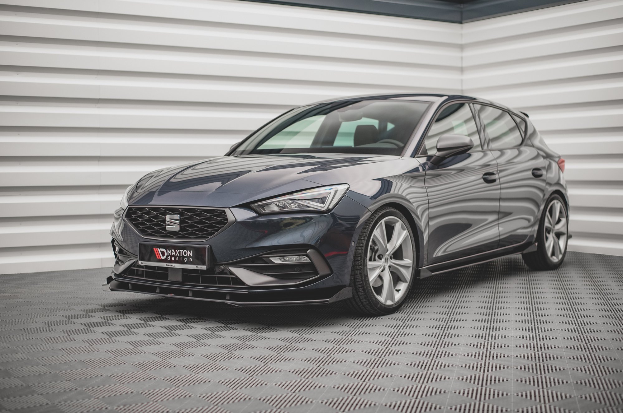 Side Flaps Seat Leon FR Mk4 - Image 2