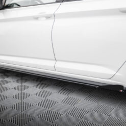 Alternative view of Side Flaps Volkswagen Jetta GLI Mk7