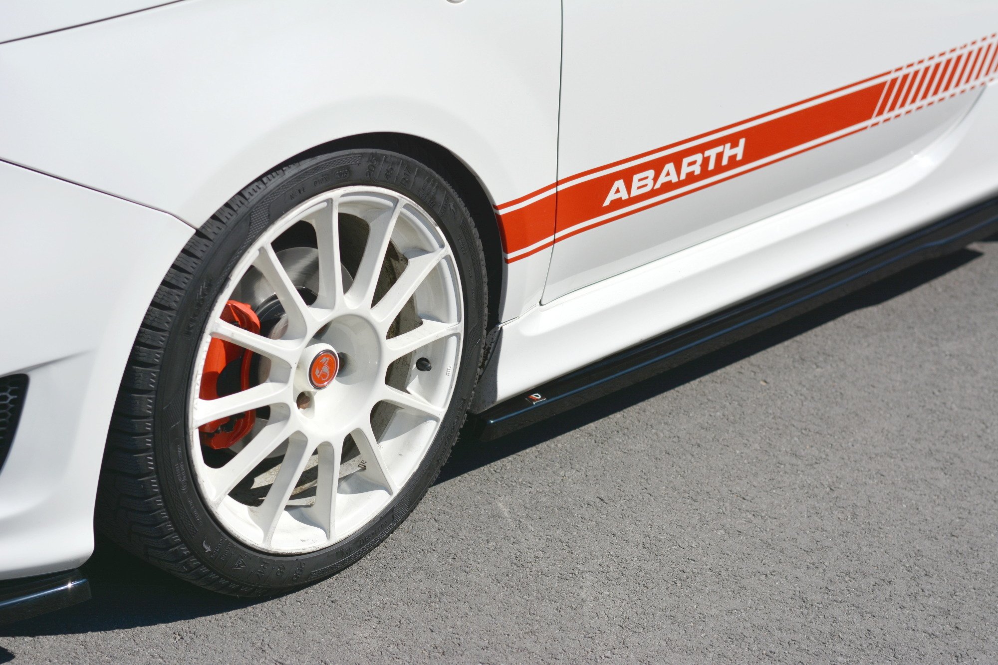 Side Skirts Diffusers Abarth 500 Mk1 - Image 2
