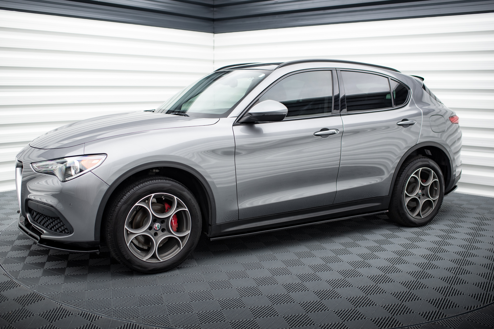 Side Skirts Diffusers Alfa Romeo Stelvio Mk1 - Image 3