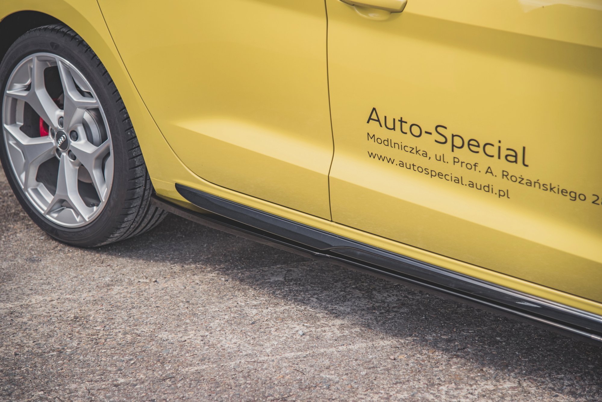 Side Skirts Diffusers Audi A1 S-Line GB - Image 3