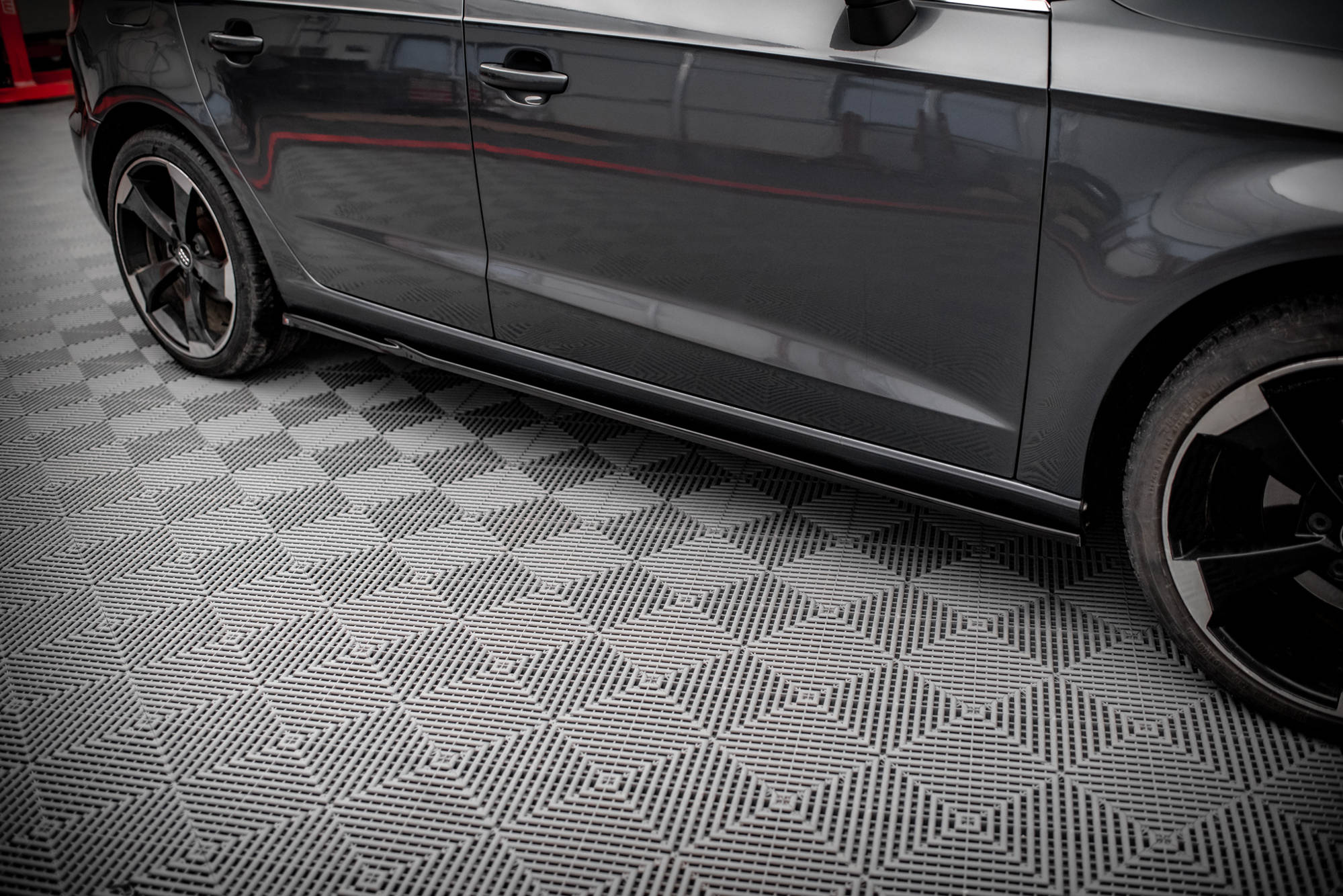 Side Skirts Diffusers Audi A3 Sportback 8V - Image 2
