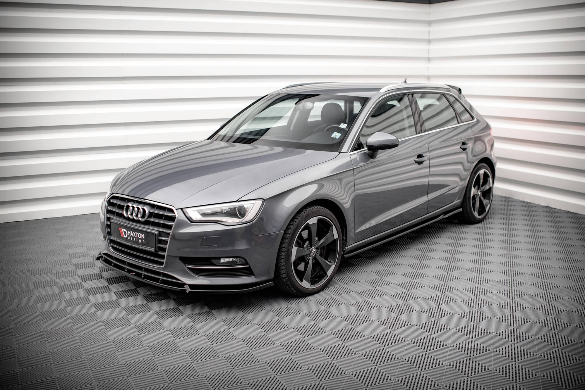 Side Skirts Diffusers Audi A3 Sportback 8V - Image 3