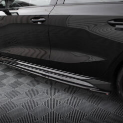 Alternative view of Side Skirts Diffusers Audi RS3 Sportback 8Y