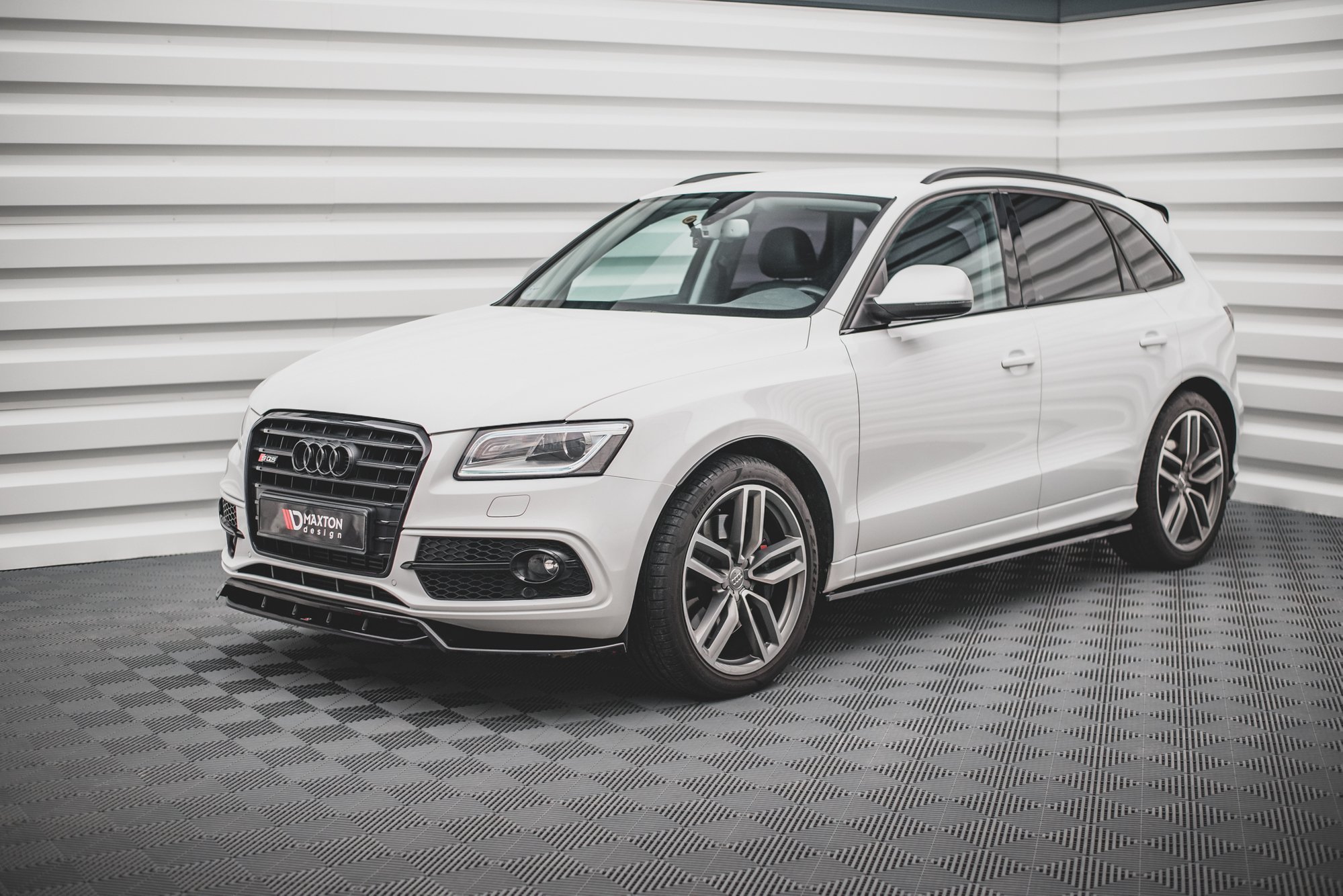Side Skirts Diffusers Audi SQ5 / Q5 S-Line Mk1 (8R) - Image 2