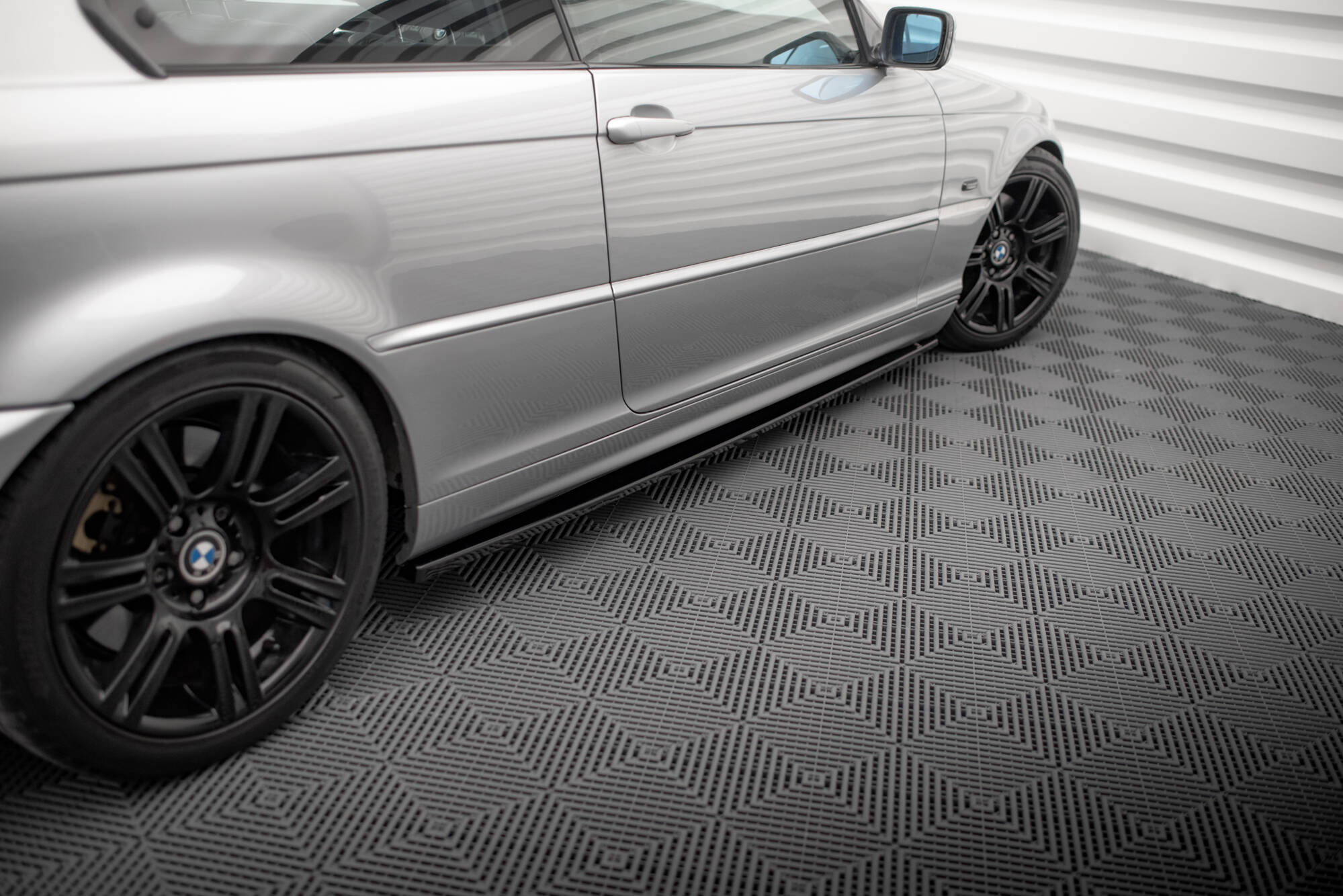Side Skirts Diffusers BMW 3 Coupe E46 - Image 2