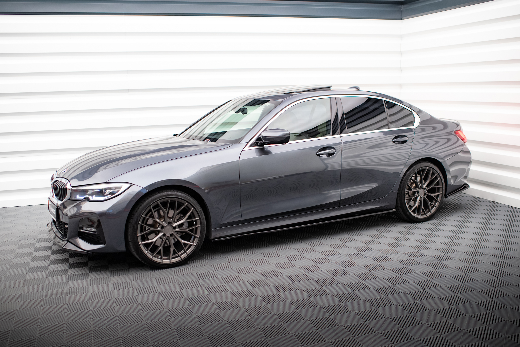 Side Skirts Diffusers BMW 3 M-Pack G20 - Image 2