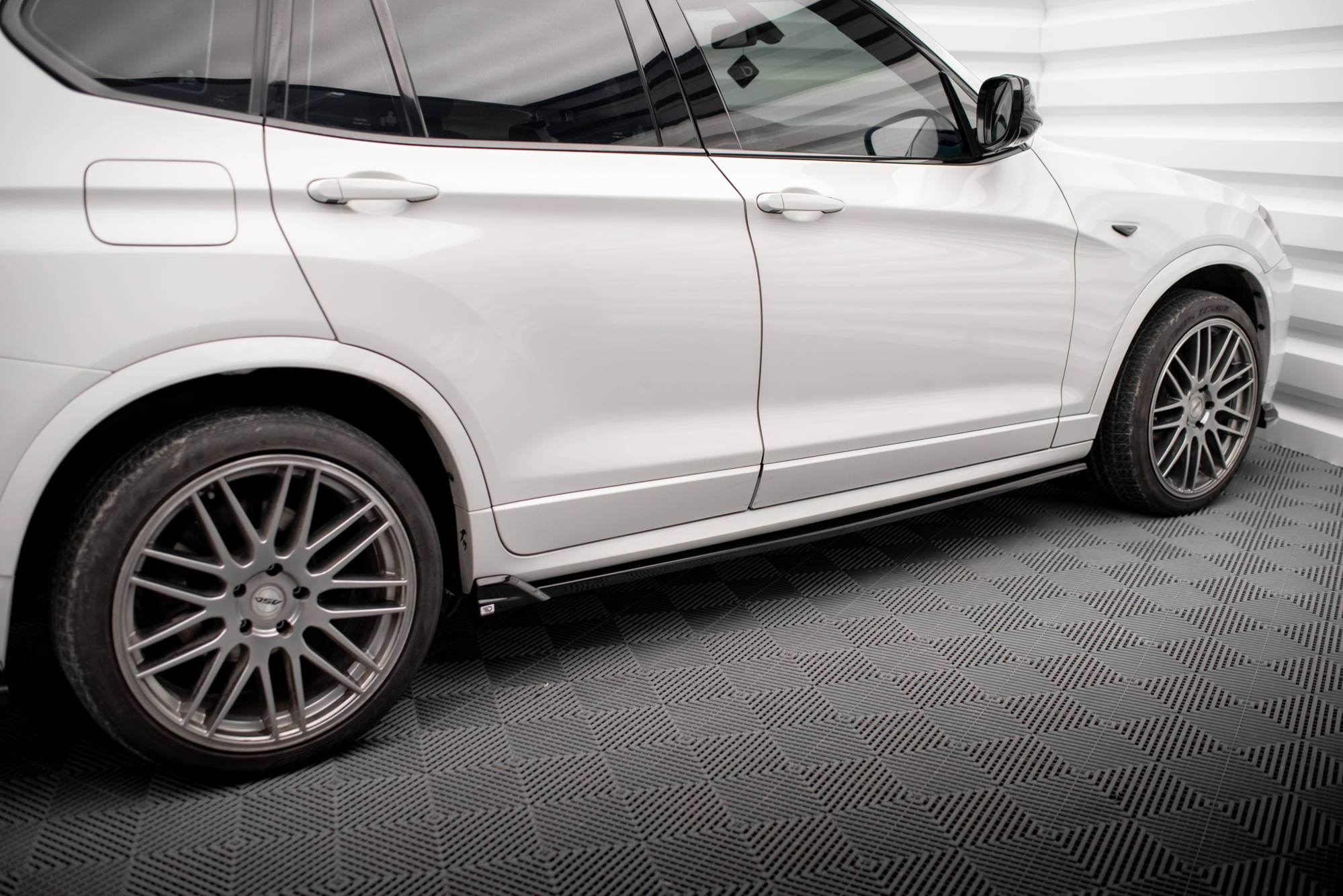 Side Skirts Diffusers BMW X3 M-Pack F25 - Image 2