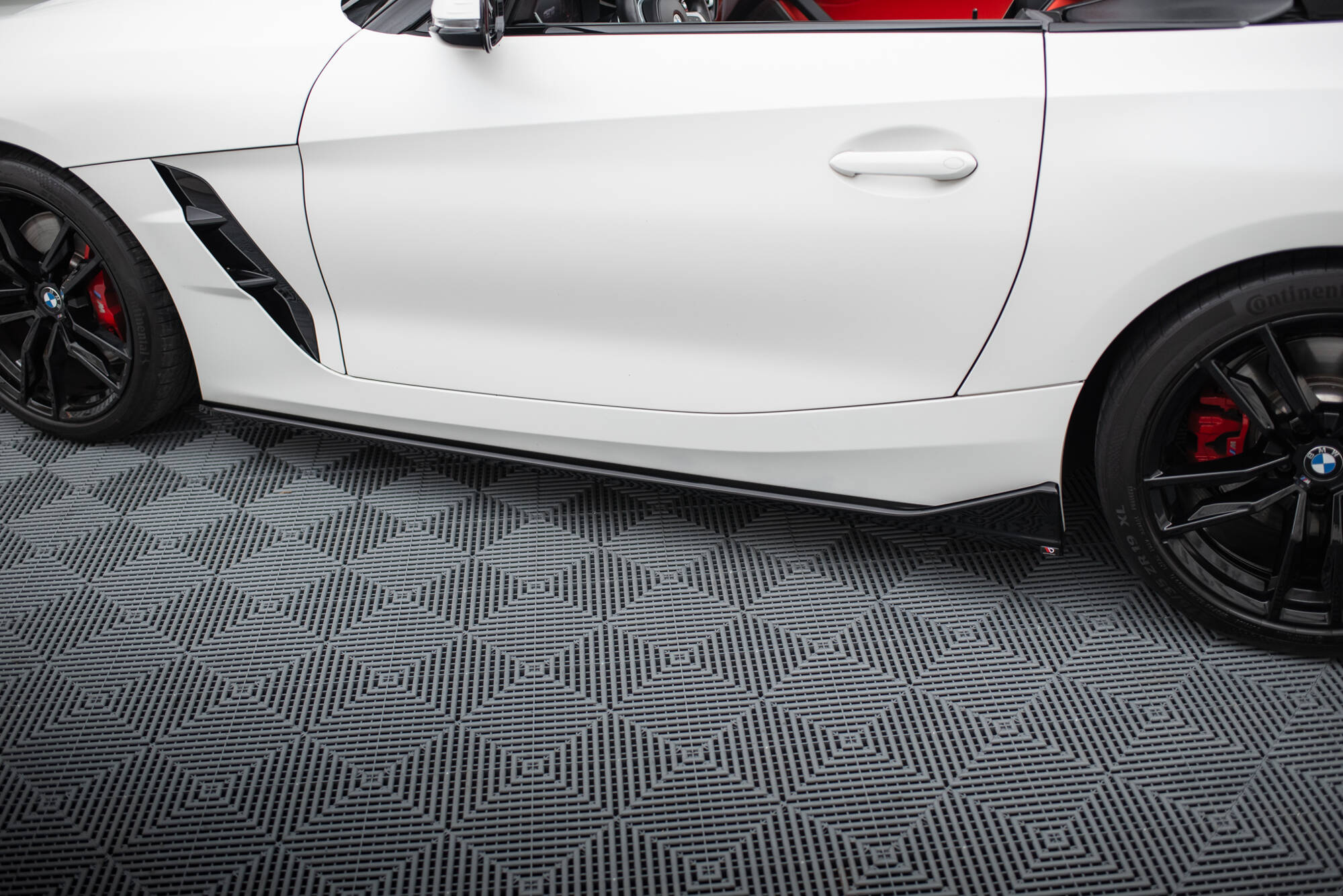 Side Skirts Diffusers BMW Z4 M40i / M-Pack G29 Facelift - Image 2