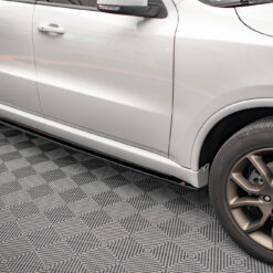 Alternative view of Side Skirts Diffusers Dodge Durango RT Mk3