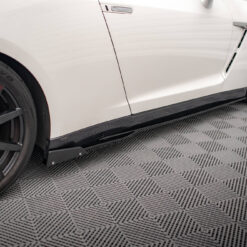 Alternative view of Side Skirts Diffusers + Flaps Nissan GTR R35 Facelift