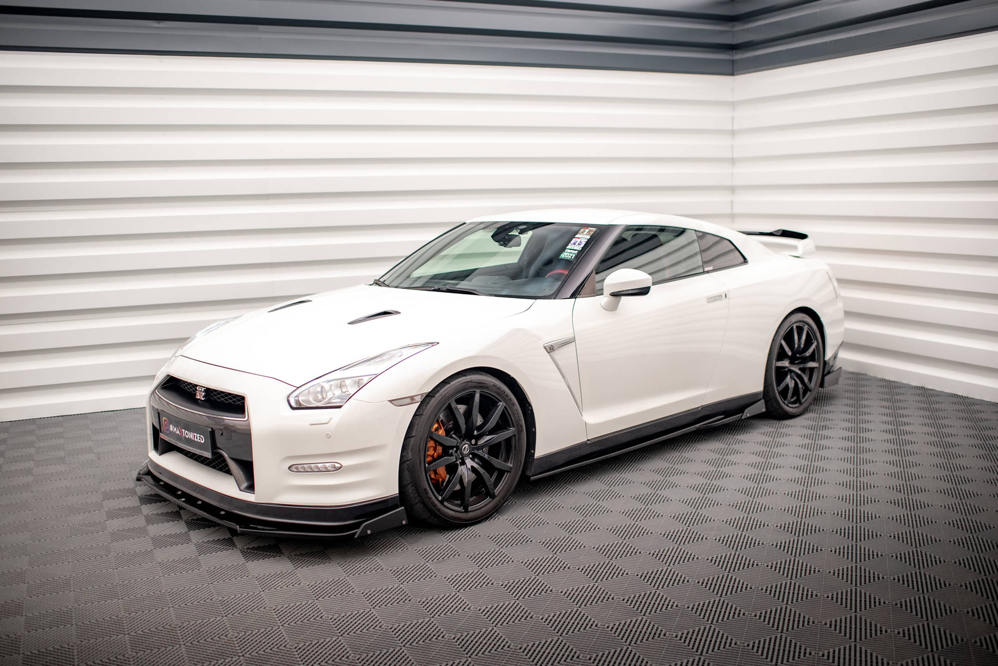 Side Skirts Diffusers + Flaps Nissan GTR R35 Facelift - Image 3