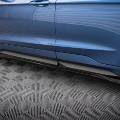 Alternative view of Side Skirts Diffusers Ford Edge ST Mk2 Facelift