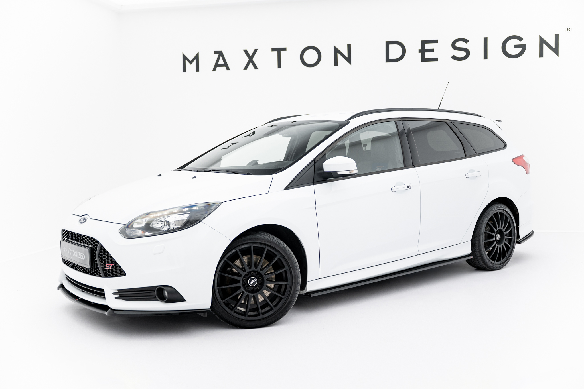 Side Skirts Diffusers Ford Focus ST / ST-Line Hatchback / Estate Mk3 / Mk3 Facelift - Image 2