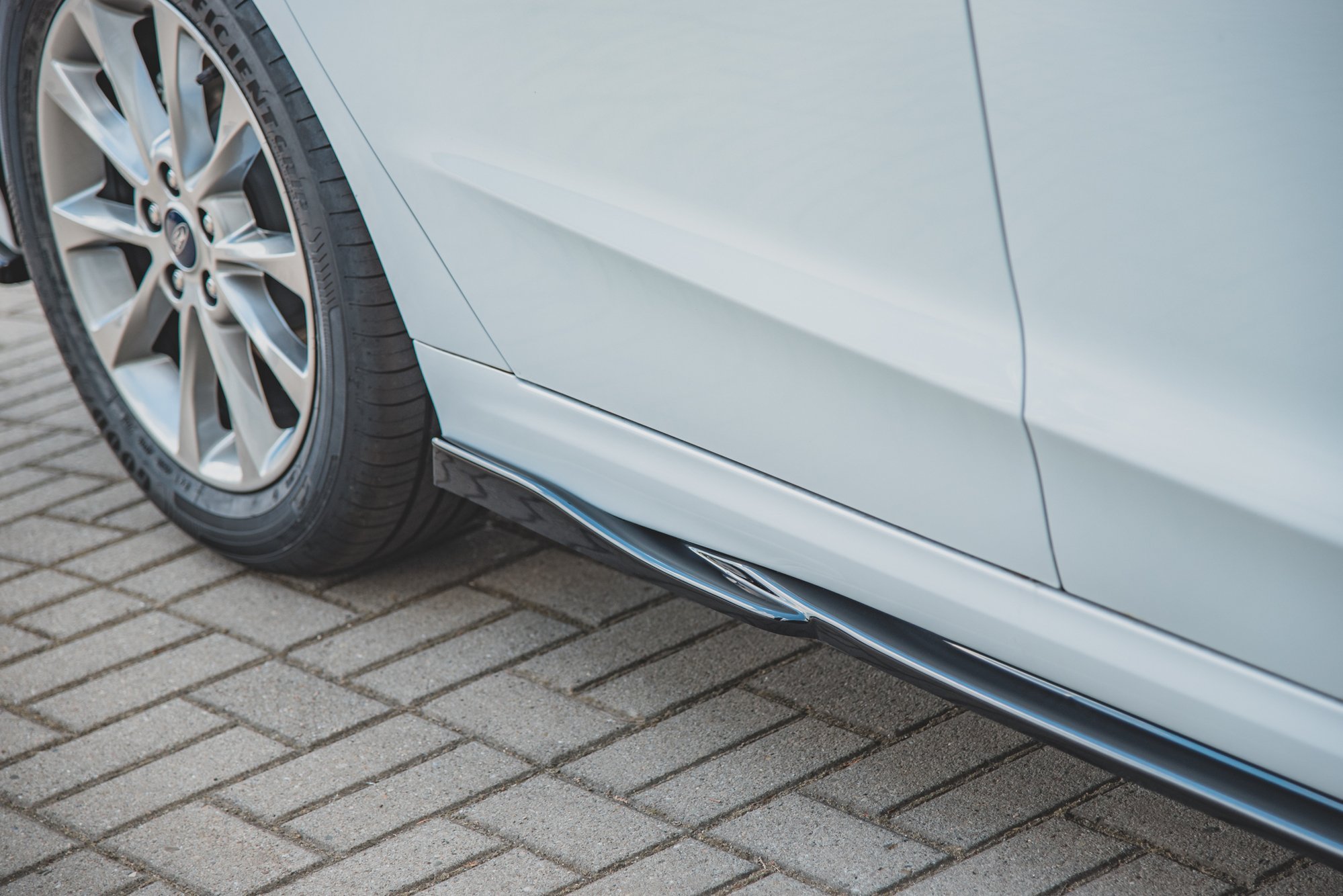 Side Skirts Diffusers Ford Mondeo Mk5 Facelift/Preface - Image 3