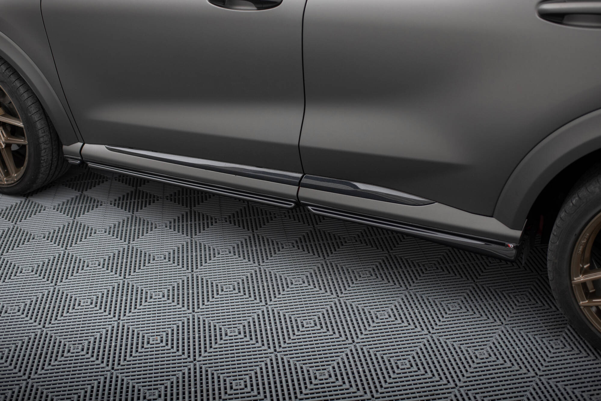 Side Skirts Diffusers Ford Puma ST / ST-Line / Standard Mk1 - Image 3