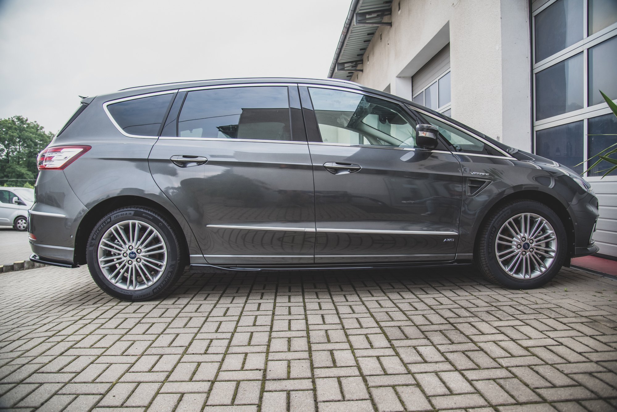 Side Skirts Diffusers Ford S-Max Mk2 Facelift - Image 4