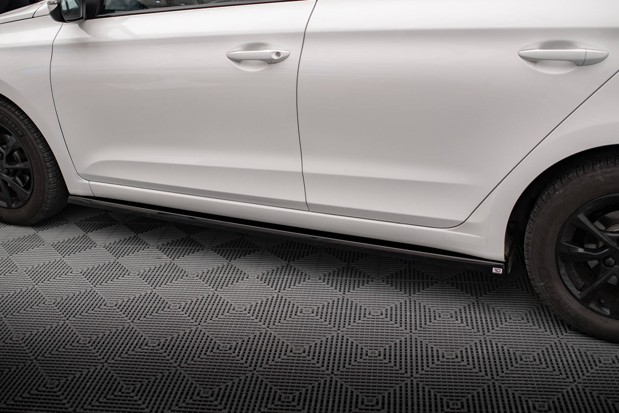 Side Skirts Diffusers Hyundai I20 Mk2 Facelift - Image 3