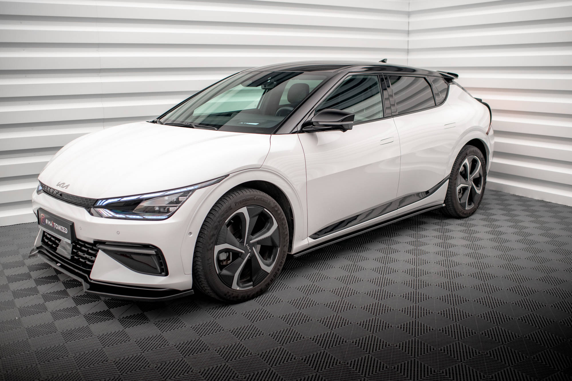 Side Skirts Diffusers Kia EV6 GT-Line Mk1 - Image 2