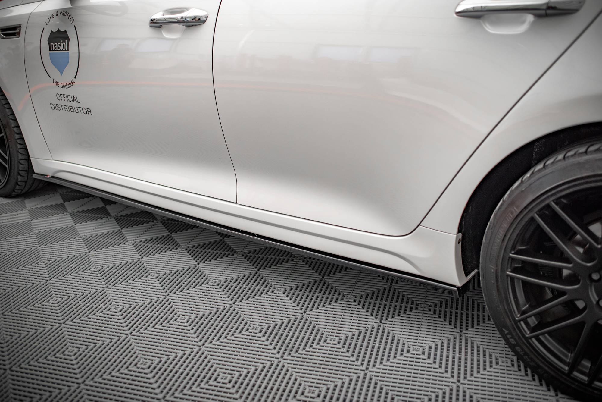 Side Skirts Diffusers Kia Optima Mk4 - Image 3