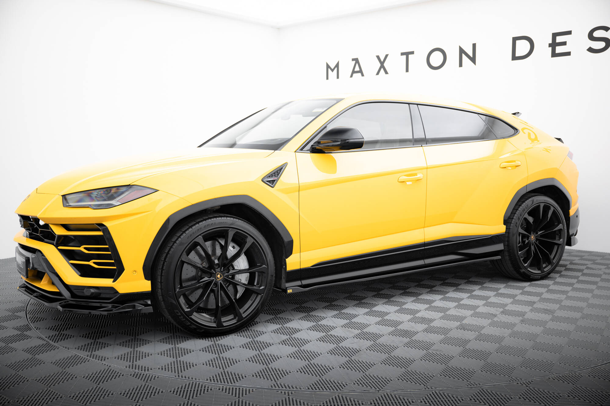 Side Skirts Diffusers Lamborghini Urus Mk1 - Image 2