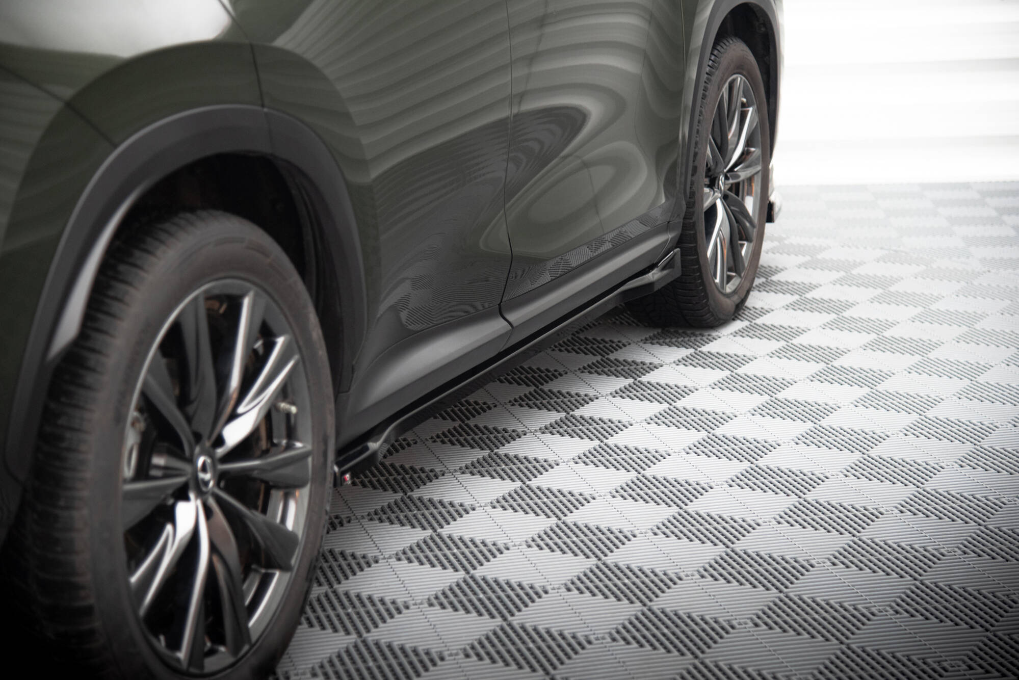 Side Skirts Diffusers Lexus NX F-Sport Mk2 - Image 2