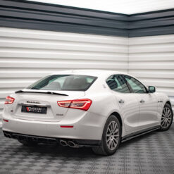 Alternative view of Side Skirts Diffusers Maserati Ghibli Mk3