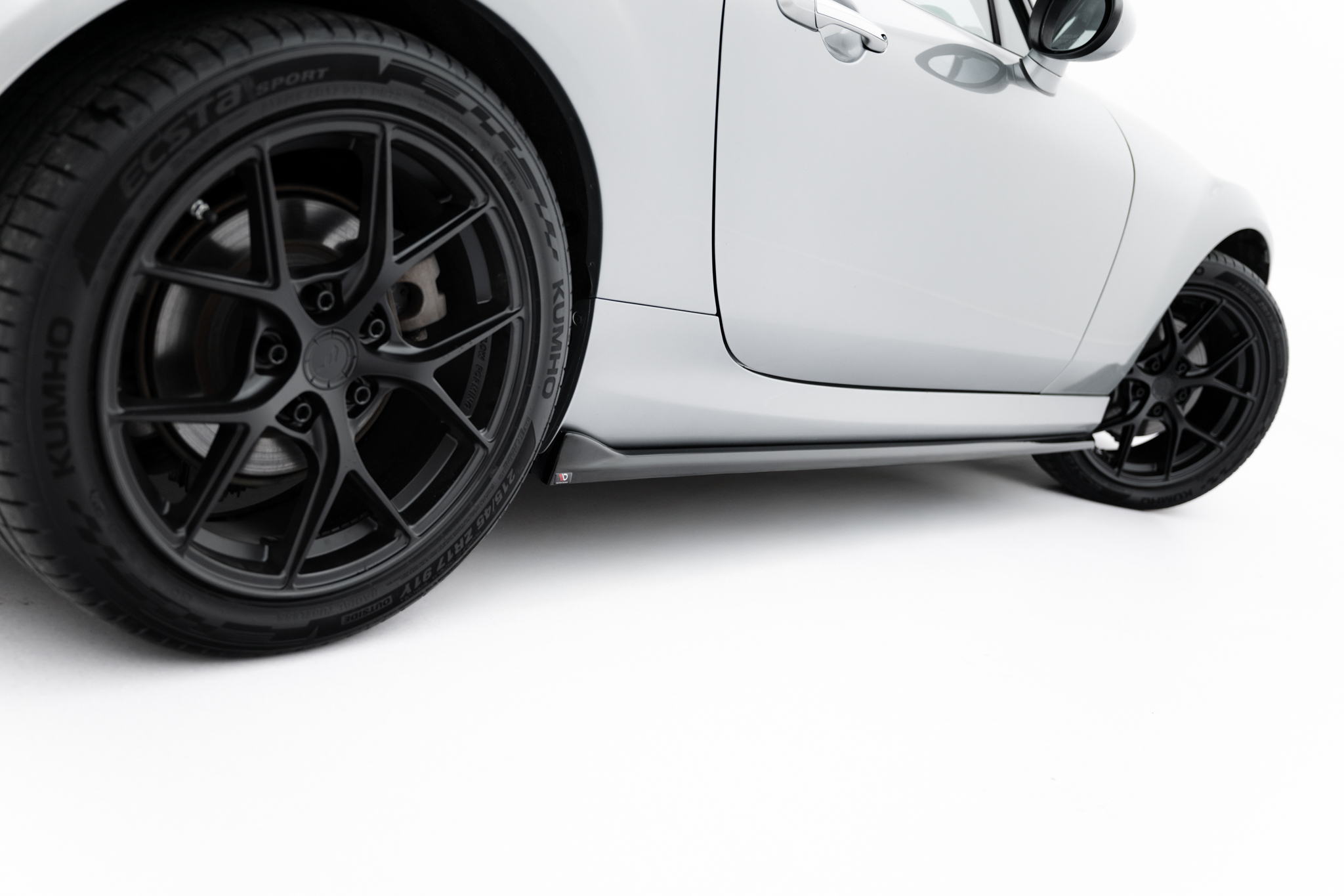 Side Skirts Diffusers Mazda MX-5 Mk3 (NC) Facelift - Image 4