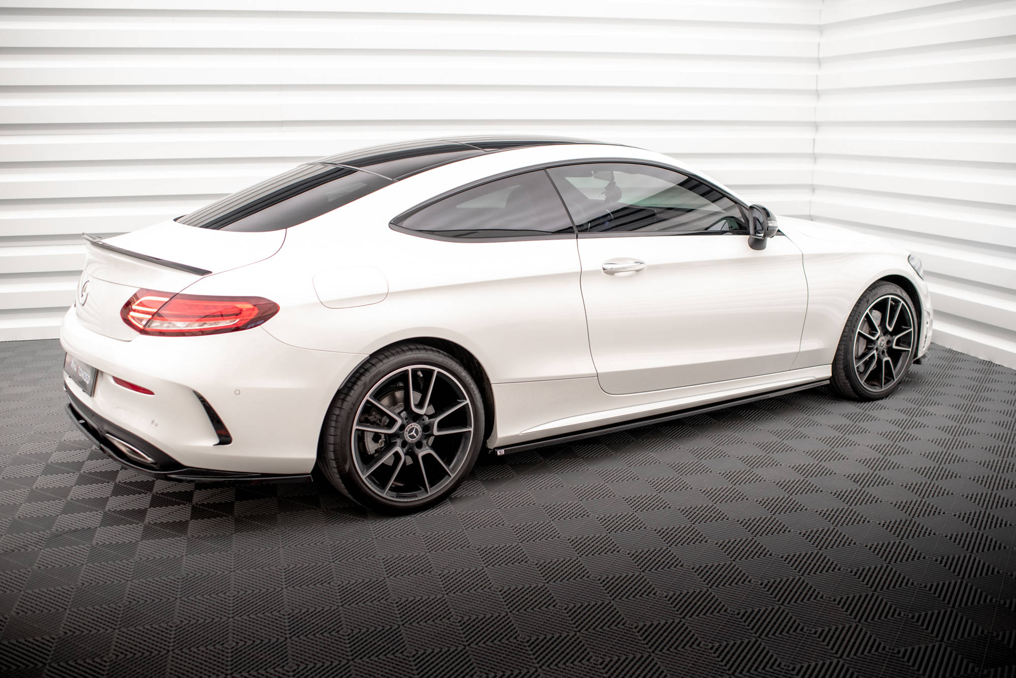 Side Skirts Diffusers Mercedes-Benz C Coupe AMG-Line C205 Facelift - Image 3