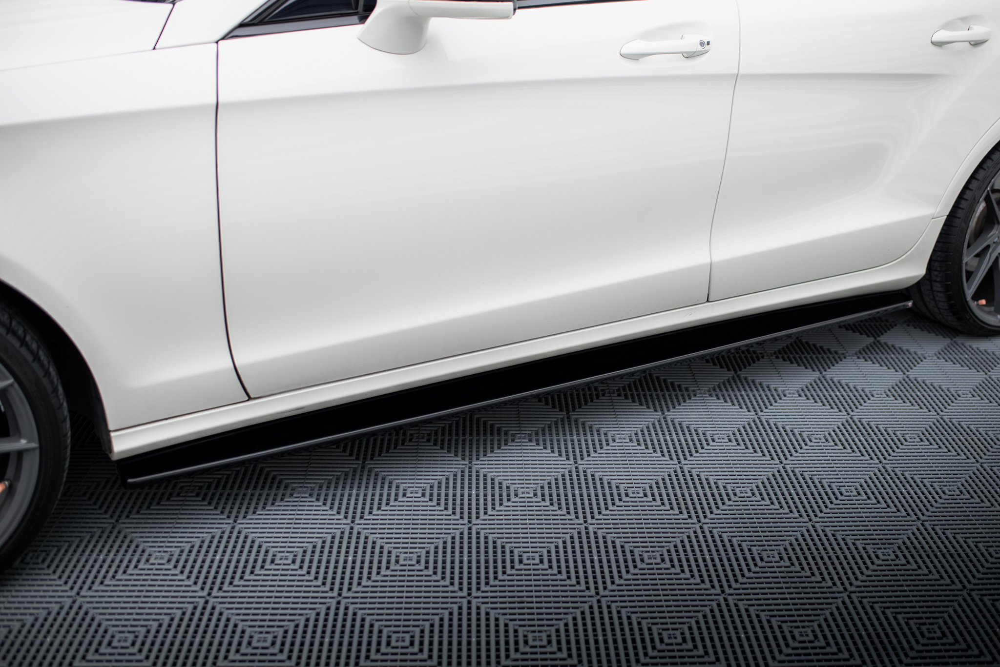 Side Skirts Diffusers Mercedes-Benz CLS AMG-Line C218