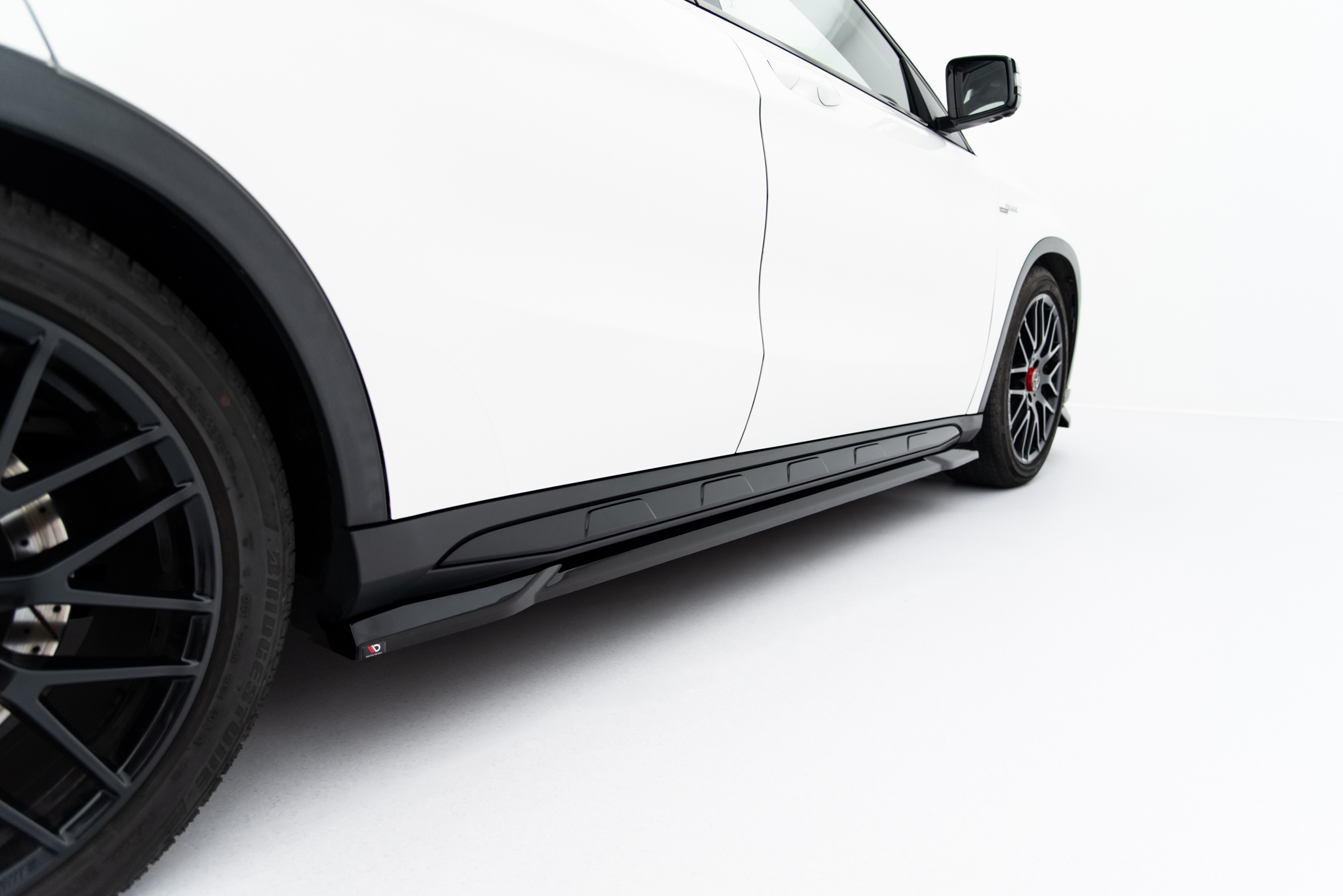 Side Skirts Diffusers Mercedes-Benz GLA 45 AMG X156 Facelift - Image 4