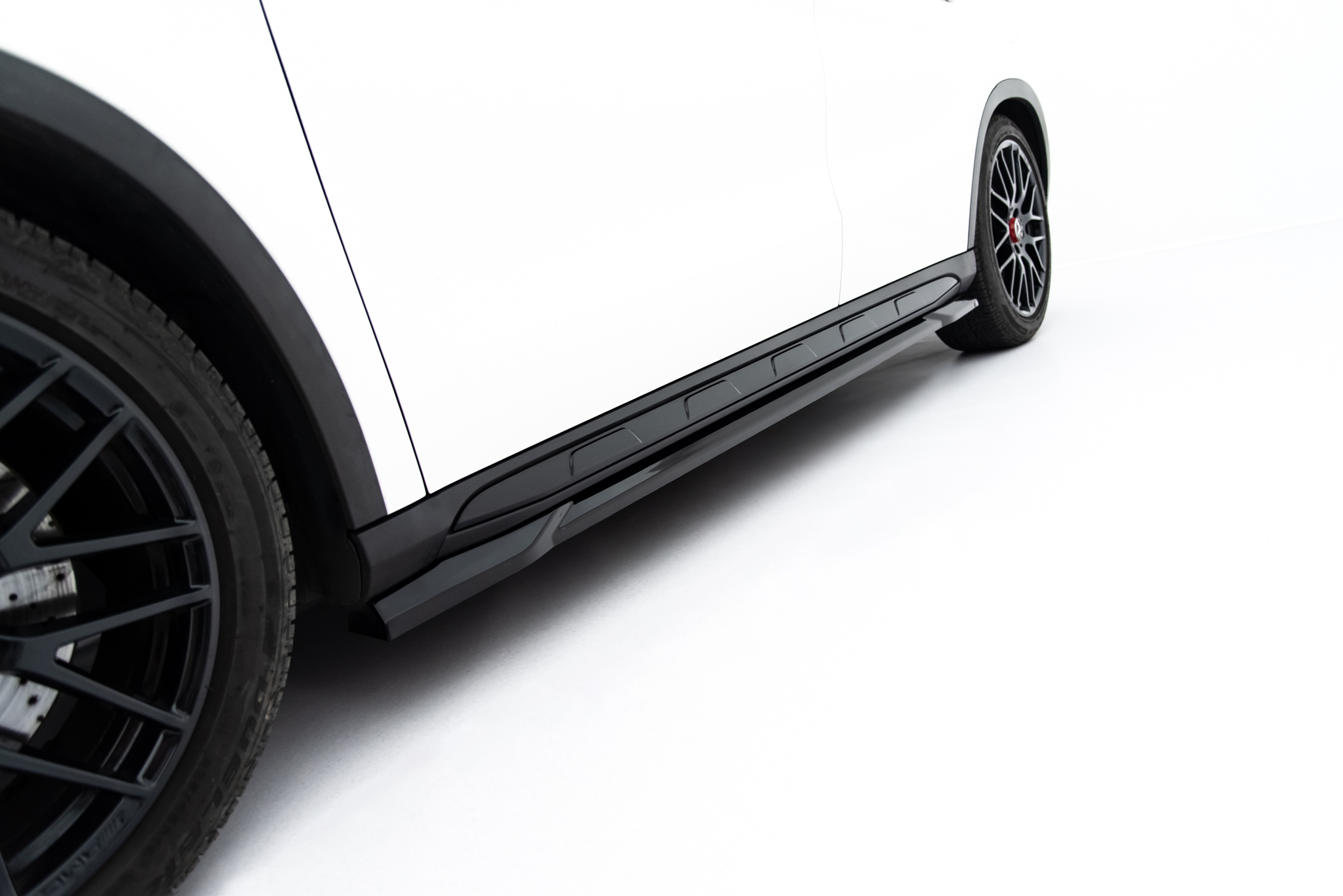 Side Skirts Diffusers Mercedes-Benz GLA 45 AMG X156 Facelift - Image 2