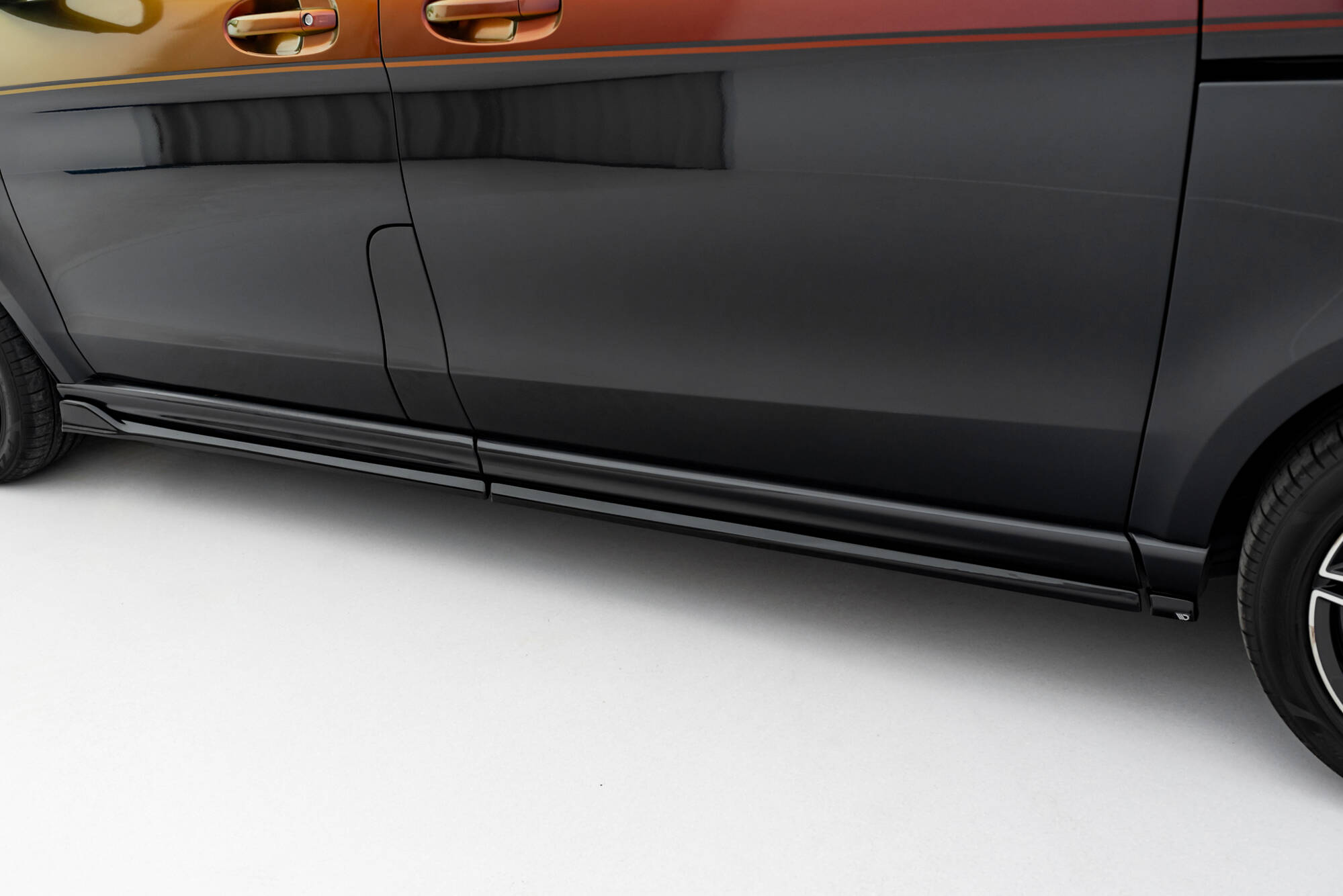 Side Skirts Diffusers Mercedes-Benz V-Class Long AMG-Line W447 - Image 3