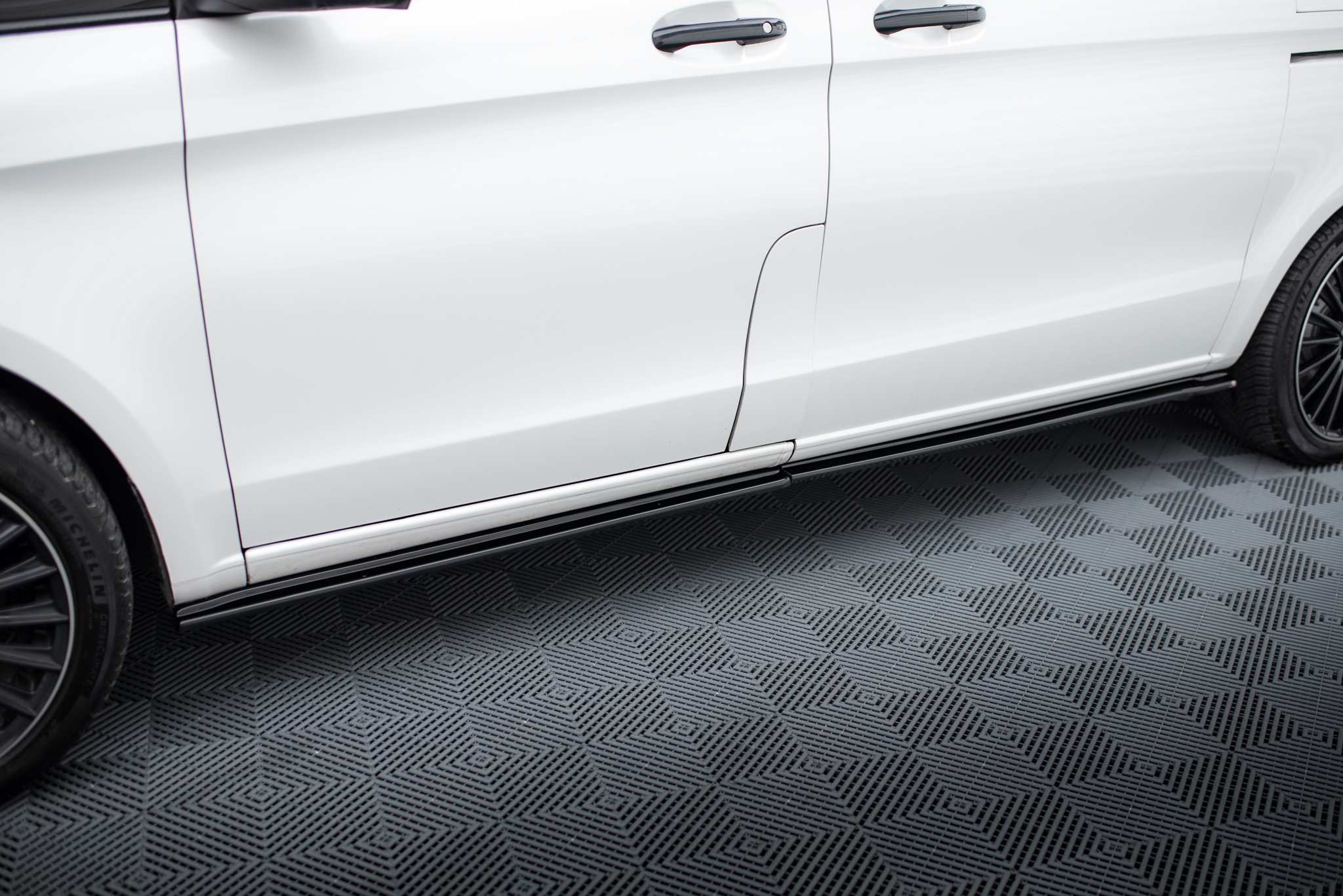 Side Skirts Diffusers Mercedes-Benz Vito Extra Long W447 - Image 2
