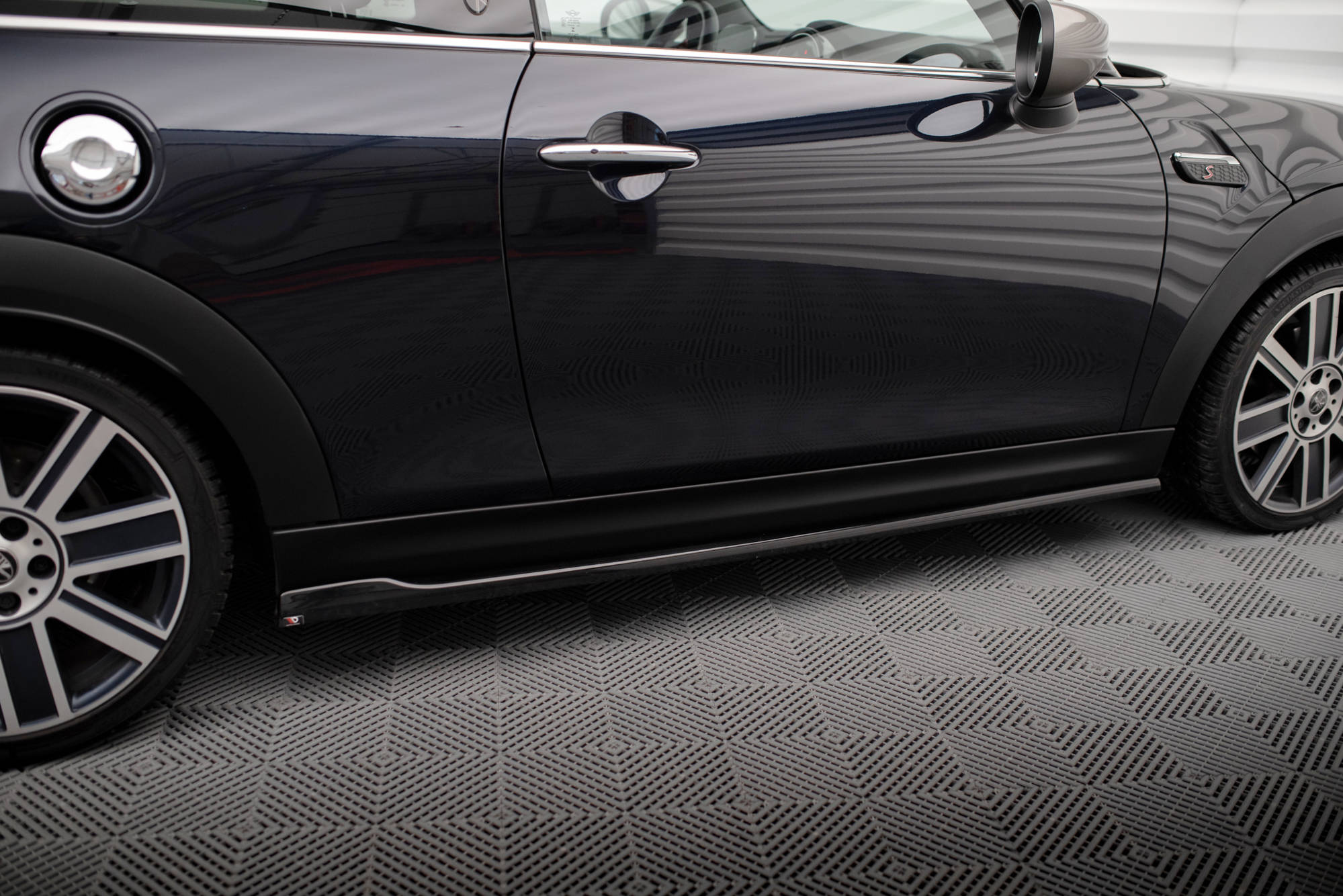 Side Skirts Diffusers Mini Cooper S F56 Facelift - Image 2