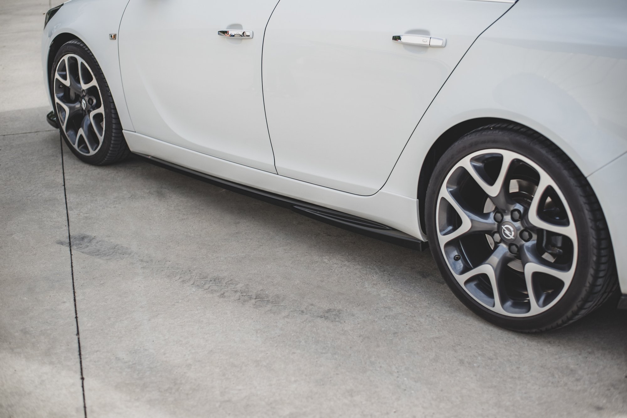 Side Skirts Diffusers Opel Insignia Mk. 1 OPC - Image 2