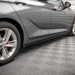 Alternative view of Side Skirts Diffusers Opel Insignia Mk2